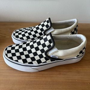 Women’s Vans Size 7